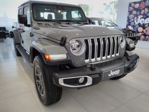 Imagen 2 de 15 de Jeep Gladiator Overland 3.6l At8 4x4 Entrega Inmediata Fp