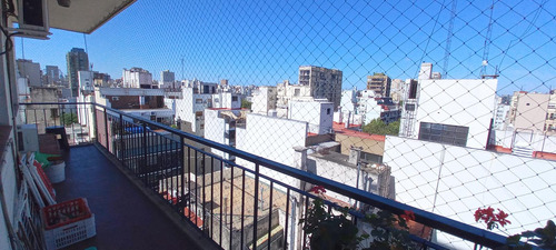 Excelente 3 Ambientes Con Balcón Corrido En Almagro!