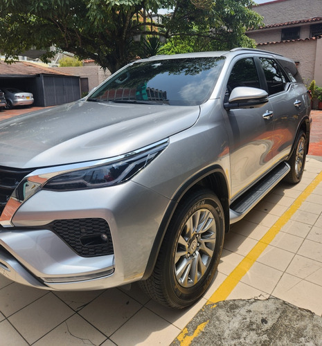 Toyota Fortuner 2.8l