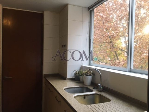 Departamento En Arriendo De 3 Dorm. En Vitacura