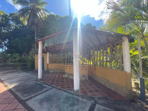 Finca En Venta En Urb Sector El Polvero Con Pozos Amoblada Kg:24-19946
