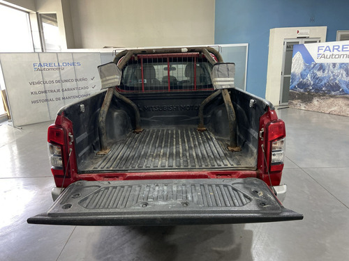 Mitsubishi L200 katana cr 4x2 rhbc68