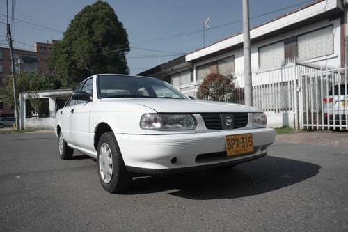 Nissan Sentra B13 2014