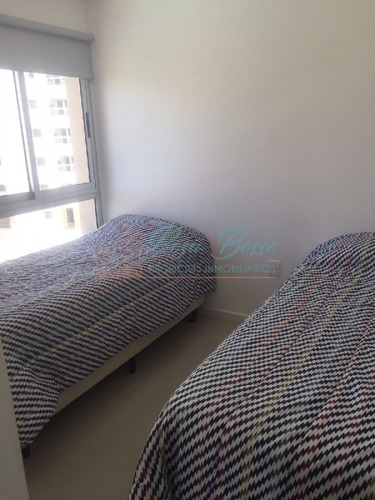 Apartamento En Brava, 2 Dormitorios *- Ref: 4752