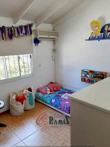 Imagen 11 de 20 de Impecable Duplex En Venta Los Mayas Al 1400, Ituzaingo