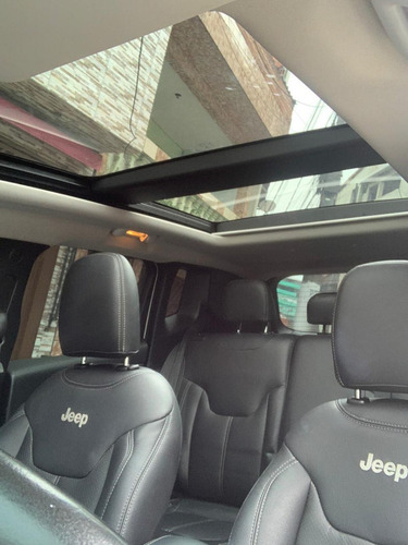 Jeep Renegade Longitude 1.8 Aut. Com Teto Solar 4x2 Flex