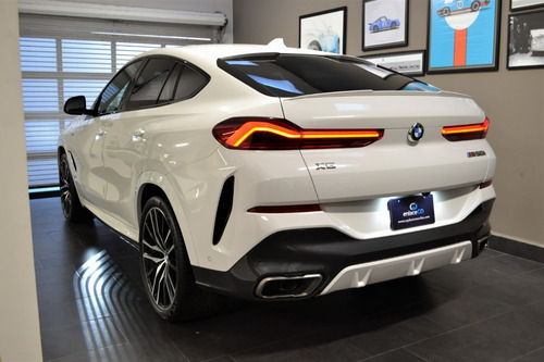 Imagen 5 de 14 de Bmw X6 M50i 2021
