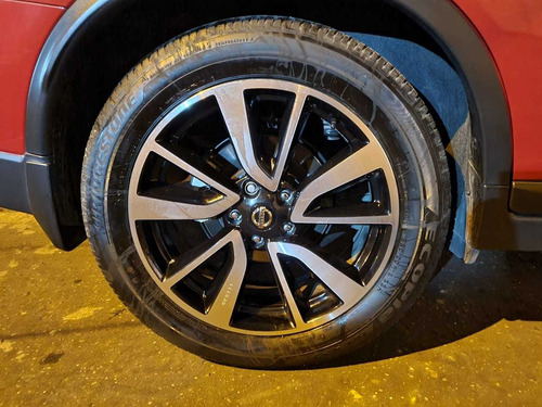 Nissan X-trail 2.5 Exclusive