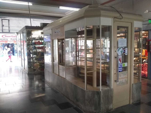 Imagen 9 de 12 de Alquiler Gondola En Galeria Pasaje Central B° Centro.