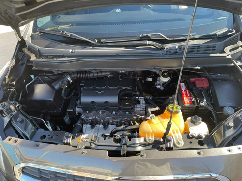 Imagem 14 de 14 de Chevrolet Spin 2014 1.8 Lt 5l Aut. 5p