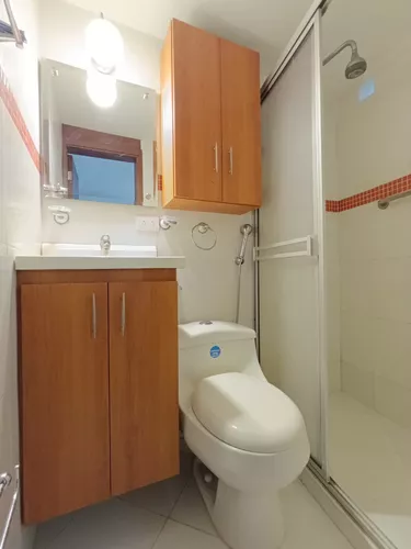 Casa En Venta En Quinta Bosch. Cod V30257