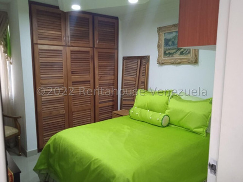 Yonny Silva Rentahouse Carabobo Vende Exclusivo Townhouse En Villas La Fontana San Diego Rcys 23-8921