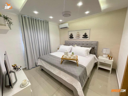 Tu Nuevo Hogar En Prado Oriental !! 3 Habitaciones, 2 Baños