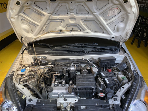 Imagen 10 de 11 de Suzuki Alto 800