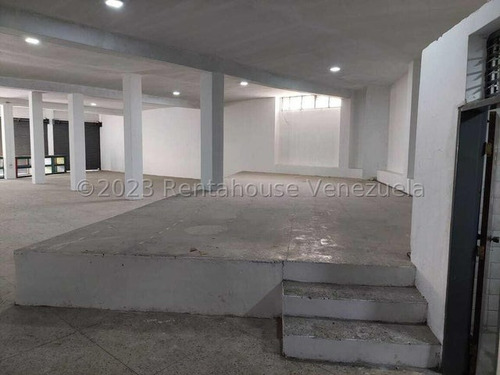 Imagen 3 de 12 de Edificio En Venta En El Junquito