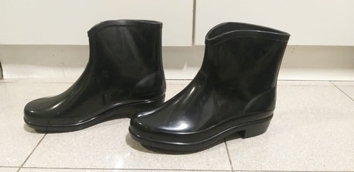 Botas De Lluvia Negra, Talle 37, Con Taco