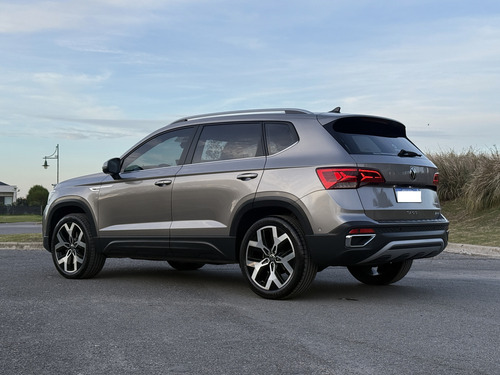 Volkswagen Taos 1.4 250 Tsi Highline Tiptronic