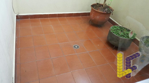 Sobrado. Bairro Fundação - 16023