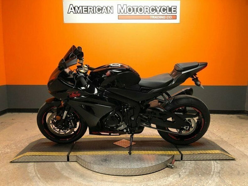 Imagen 2 de 8 de 2020 Suzuki Gsx-r 1000