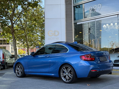 BMW Serie 2 3.0 240i M Package