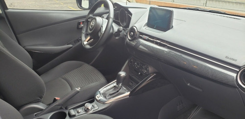 Mazda 2 2020 1.5 Touring