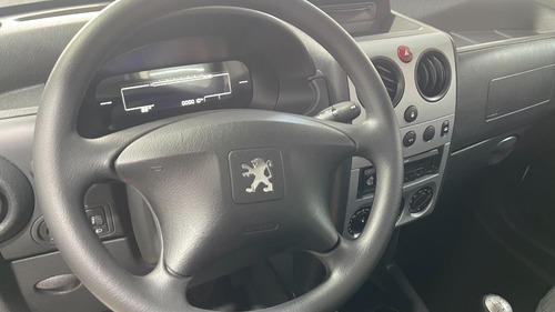 Imagen 22 de 25 de Peugeot Partner Confort Hdi