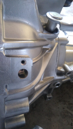 Caja De Velocidades Nissan Tsuru 3 Std Con Orificio Sensor (Usado)