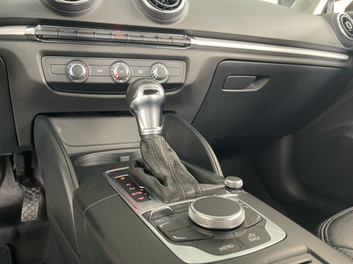 Audi A3 Sedan 1.4 Tfsi Ambiente Flex Tiptronic 4p