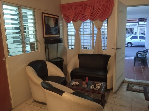 Imagen 2 de 12 de Sky Group Llave En Mano Vende Casa En San Diego