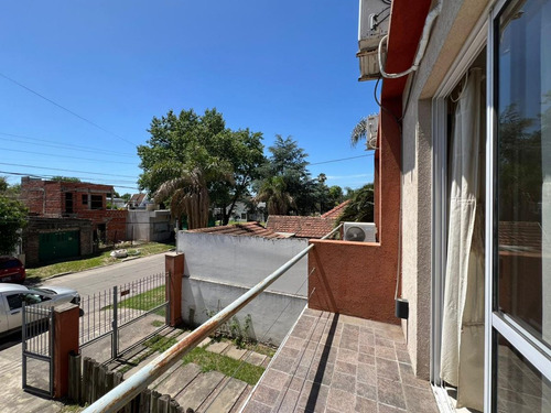 Venta C. Duplex 3 Amb. C/parque Apto Cred Tuzaingo