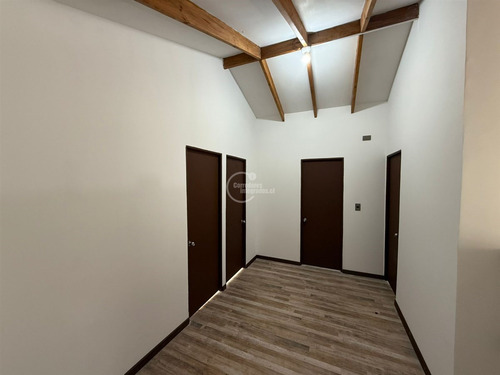 Parcela 5.000 M2, 150 M2 Construidos En Venta En Los Angeles