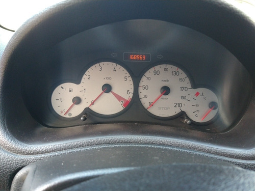 Peugeot 206 2011 1.4 Generation 75cv