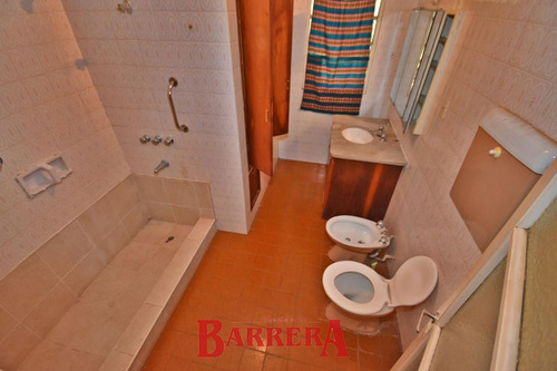 Imagen 27 de 30 de Chalet S/av. Dos Venados S/lote 8303 M2. Excelente Prop.