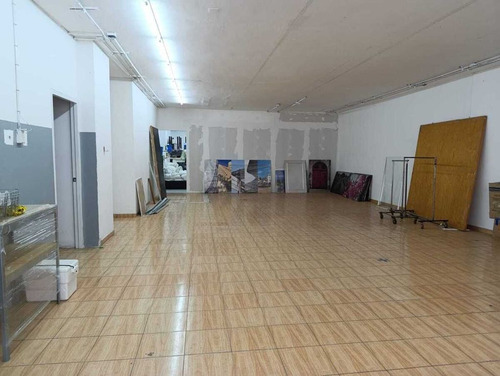 Local En Renta Frente A Parque Toreo Central 98.39m2