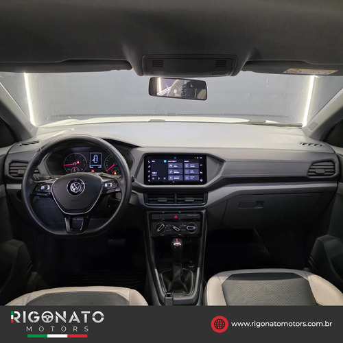 Volkswagen T-Cross 1.0 200 TSI TOTAL FLEX AUTOMÁTICO