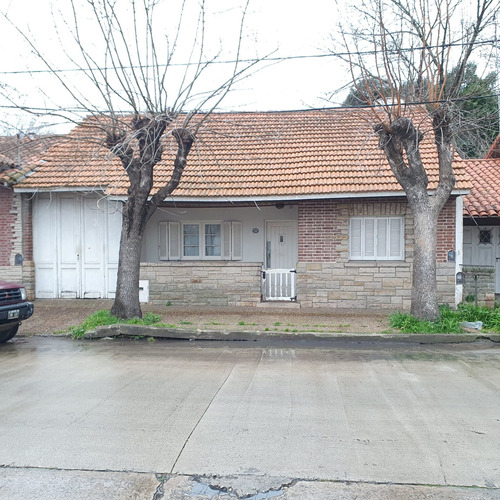 Venta Casa 5 Ambientes Garage 4 Aut Estacion Norte