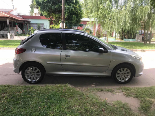 Peugeot 207 2012 1.6 Xt