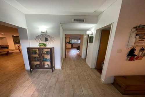 Imagen 18 de 30 de Excelente Casa Desarrollada En 3 Plantas | Muy Buena Ubicación