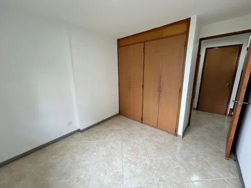 Apartamento En Arriendo Ubicado En El Poblado Sector Castropol (26959).