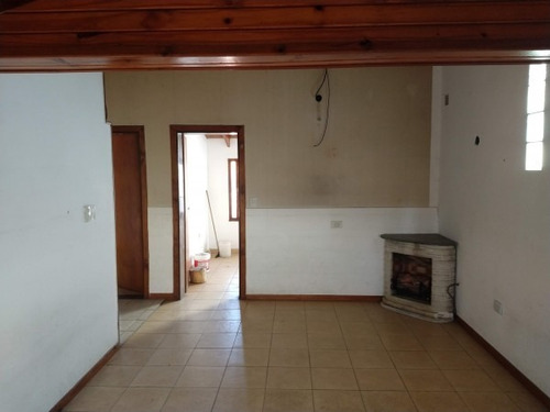 Ph En Alquiler Quilmes Oeste 2 Habitaciones Y Patio