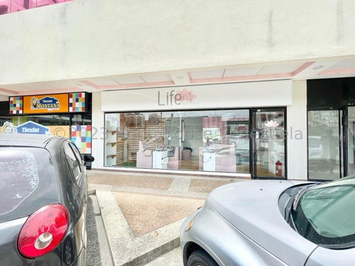 # 24-4163 Excelente Local Comercial En Venta En Barquisimeto Centro Eo