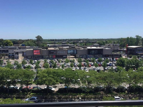 Increíbles Tres Oficinas Unidas Con Tres Balcones Terraza En
