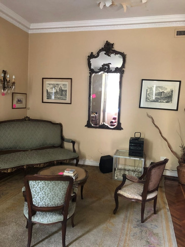 Casa De Uso Profesional En Vicente Lopez