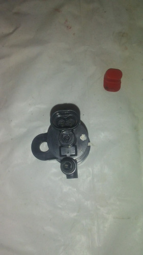 Imagen 2 de 6 de Valvula Control De Gases Canister Cheyenne,silverado 5.3l.