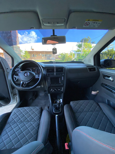 Volkswagen Suran 1.6 Imotion Highline 110cv
