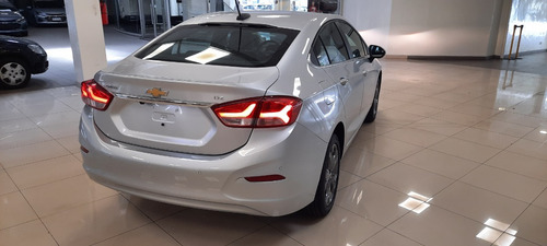 Imagen 24 de 25 de Chevrolet Cruze 4 Puertas Ltz At 2023 E/i Go