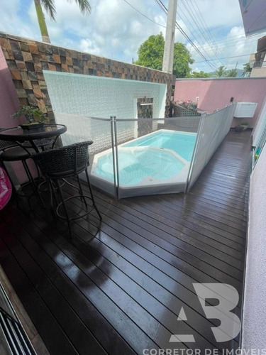 Imagem 9 de 30 de Sobrado De Esquina, Mobiliado, 02 Suítes Sendo, Espaço Gourmet, Piscina Com Hidro, 01 Vaga De Garagem, Bairro Da Barra, Balneário Camboriú, Sc. - Ca00030 - 69446198