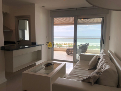Apto En La Brava Con Excelente Vista Al Mar - Consulte!!!!- Ref: 2731