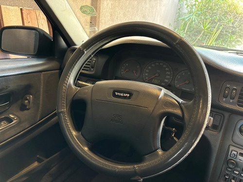 Volvo V70 2.5 20v