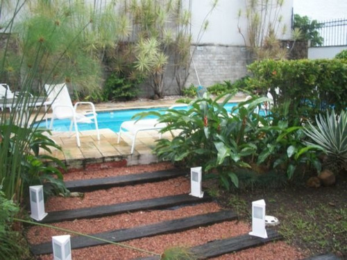 Casa Em Jardim Itu Com 3 Dormitórios - Vi3659